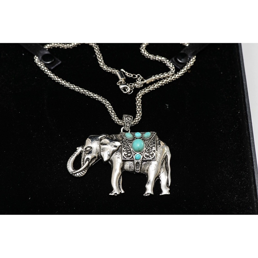 Elephant silver tone turquoise colored stone large statement necklace chunky VTG